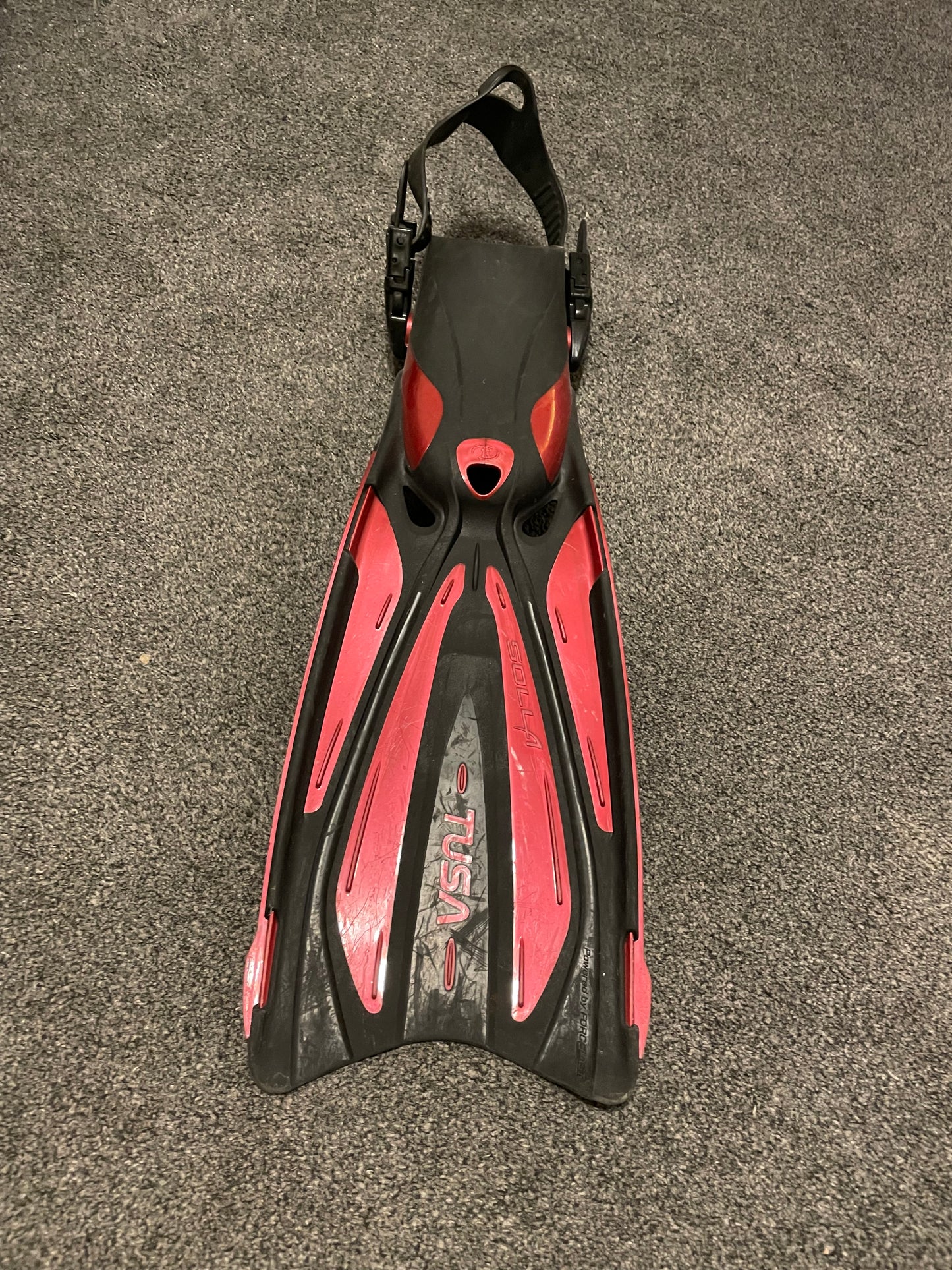 Tusa Scuba Fins, Size l-Xl Pre-Loved, Second Hand.